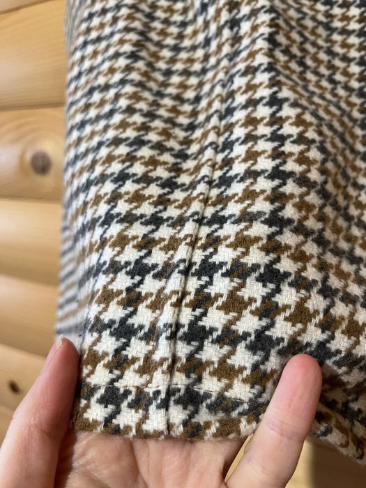 Тепла вовняна спідниця