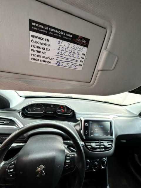 Peugeot 208 pure