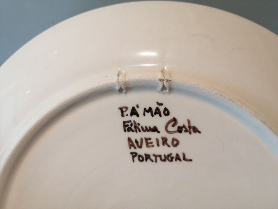 Pratos decorativos pintados à mão