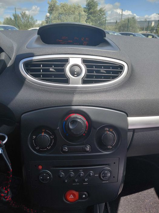 Renault Clio III Dynamique - 1.5 dCi