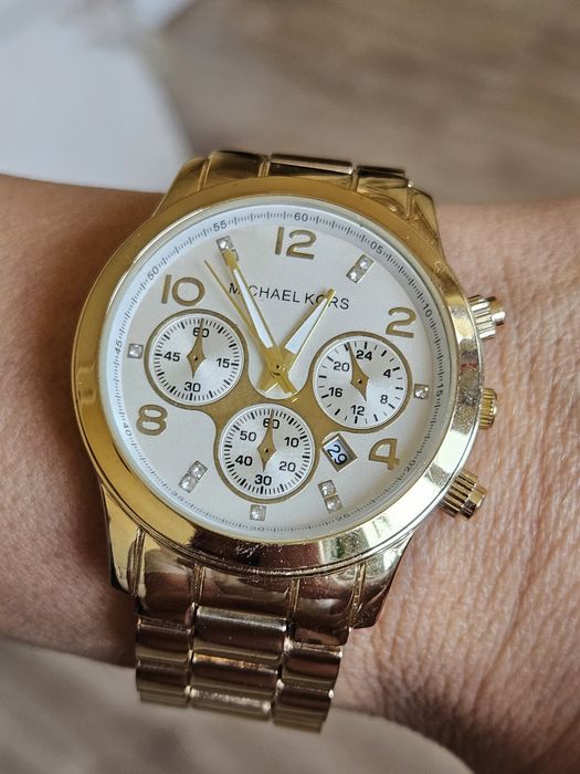 Zegarek damski MK używany sprawny