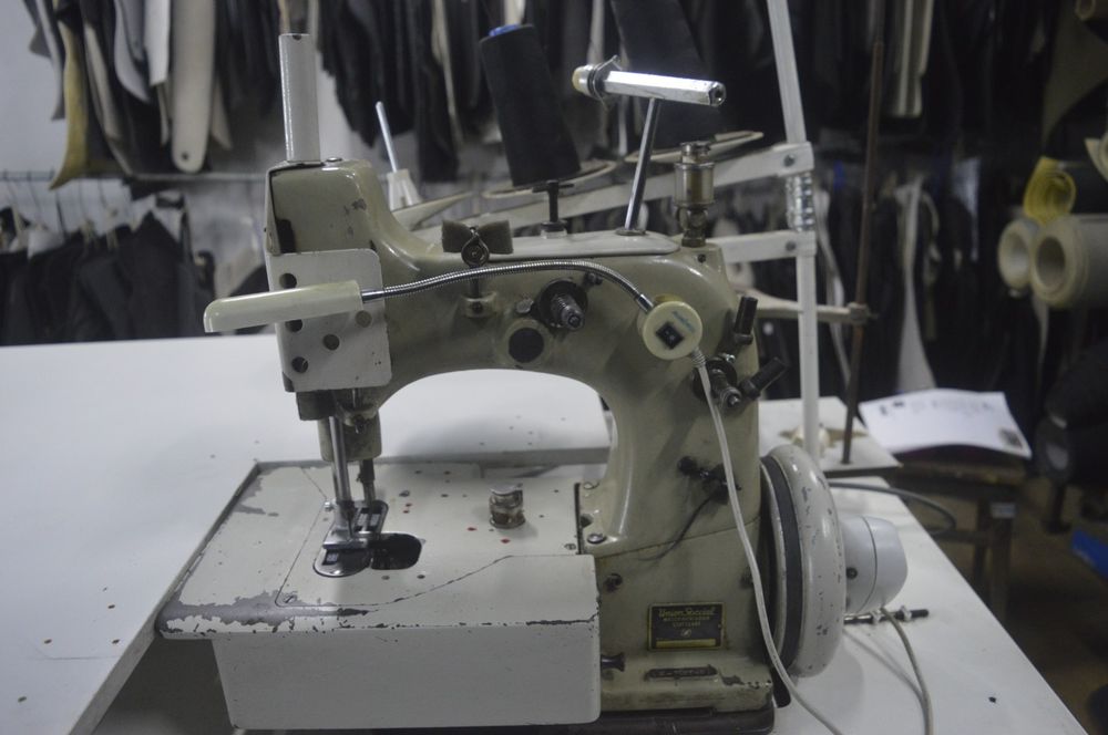 maquina tapetes ou alcatifas  industrial