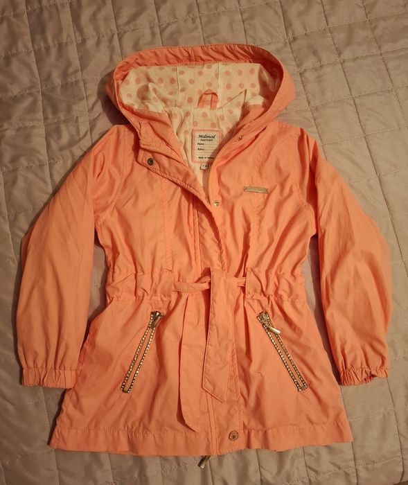 Курточка,вітрівочка 7-8років