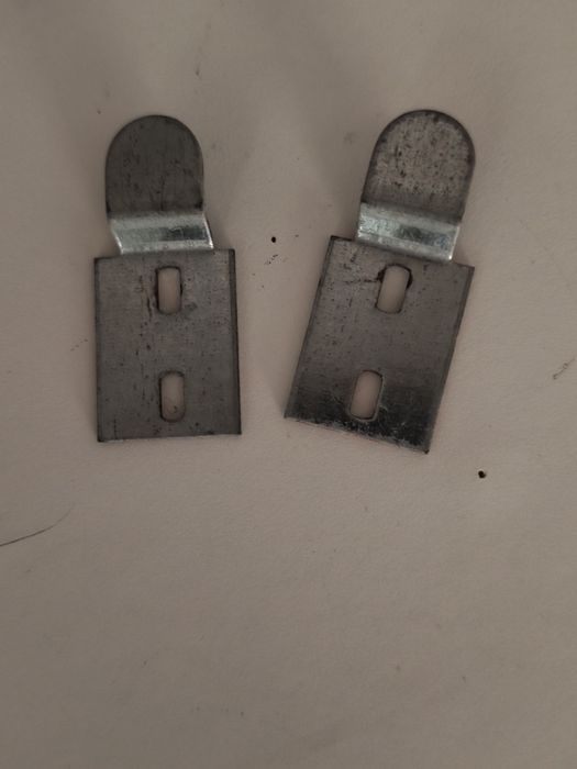 Espelho com luz integrada. Pequenos defeitos