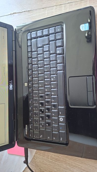 Laptop  dell inspiron 1545 z ładowarką