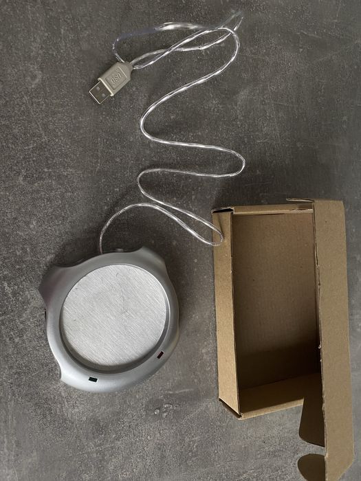 Підставка USB для підігріву чашки