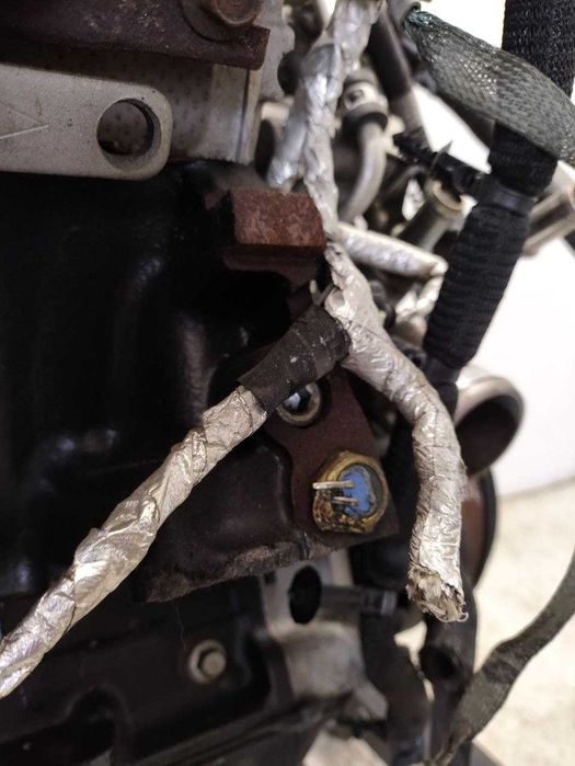 Jeep Wagoneer 2022 – kompletny silnik 5.7L z defektem.