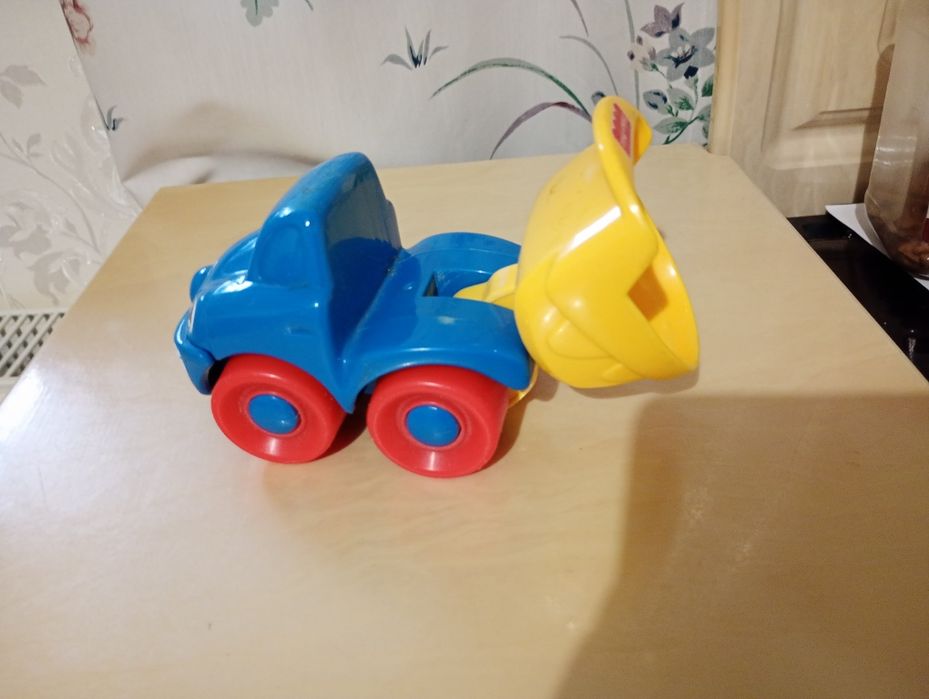 Іграшковий автомобіль Fisher Price самоскид самосвал