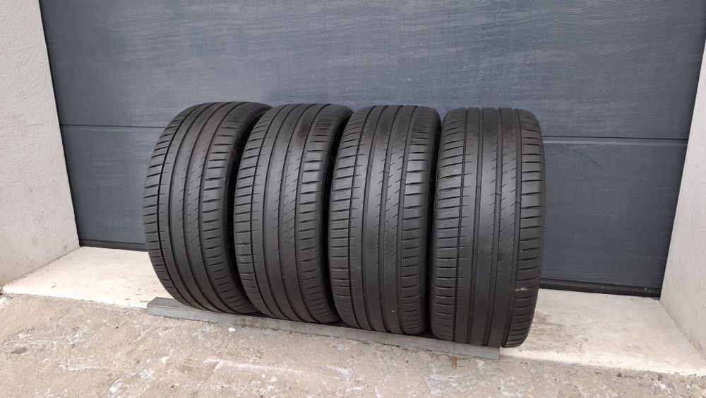 Michelin 255/40 R20 Pilot Sport EV
