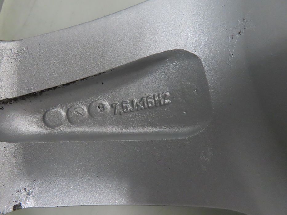 Felgi Aluminiowe Alufelgi 16'' Mercedes Audi Vw Seat Skoda 5x112 7,5j