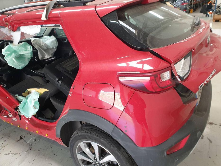 Câmera De Visão Traseira Kia Stonic Ybcuv