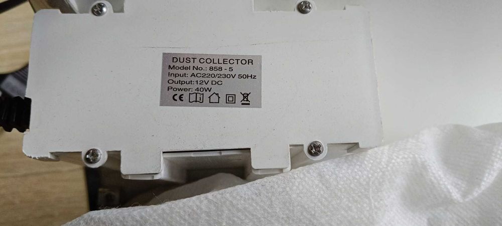 Pochłaniacz pyłu model 858-5