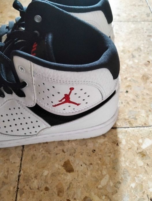 Vendo tênis Nike jordan n 41