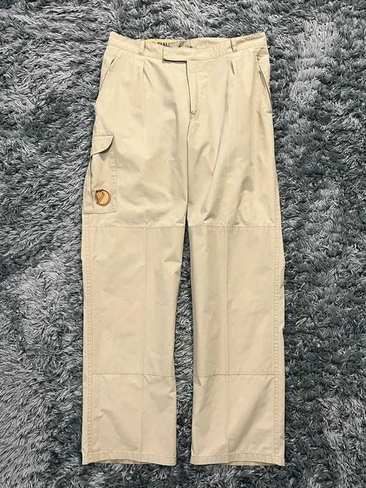 Fjallraven Beżowe Chinosy Męskie