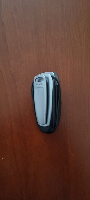 Nokia HS-3W Bluetooth Earpiece – NON-FUNCTIONAL64752310627459121