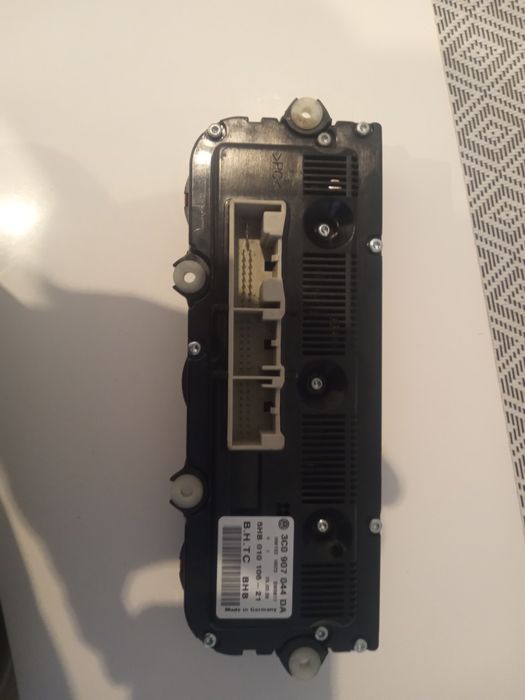 Panel klimatyzacji Passat b6