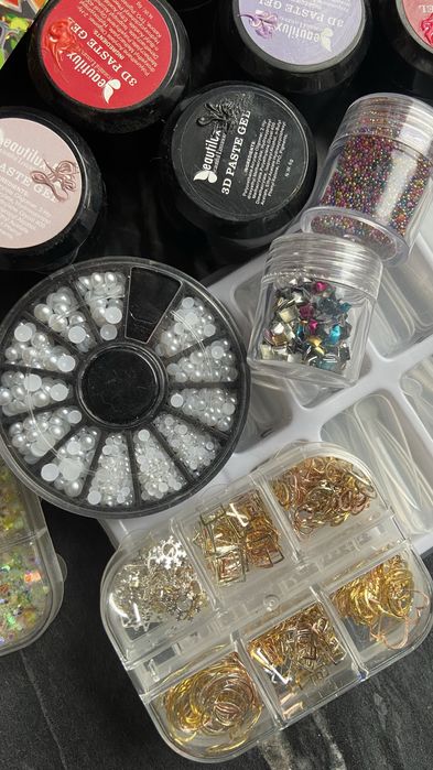 Набір для дизайну і нарощування нігтів