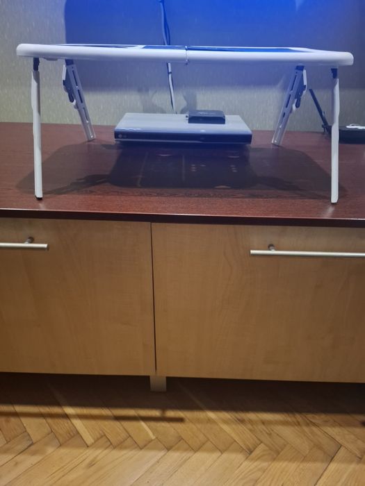 Продам компьютерный столик