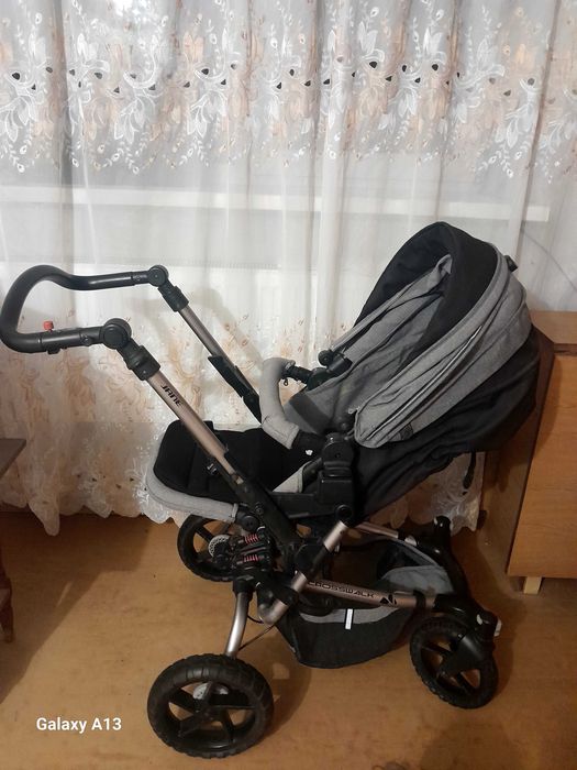 Продам коляску 2в1.