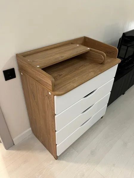 СрОчнО!!комод с пеленальным столом б.у.