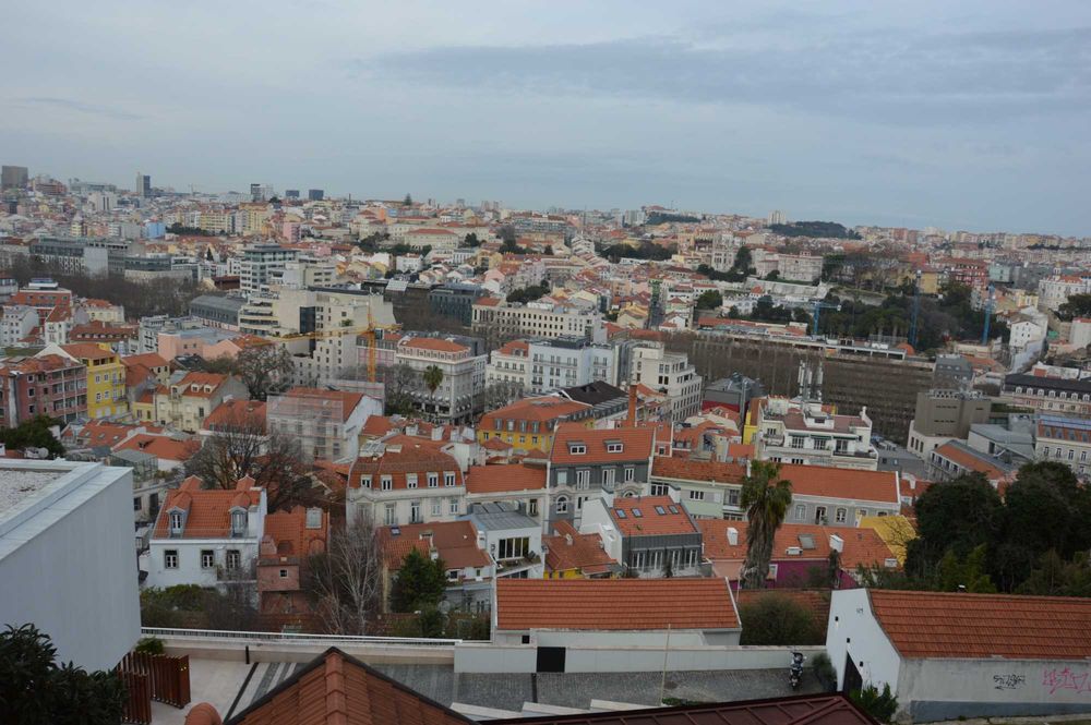 MULTICENTRO - Centro de Escritórios no Príncipe Real / Bairro Alto