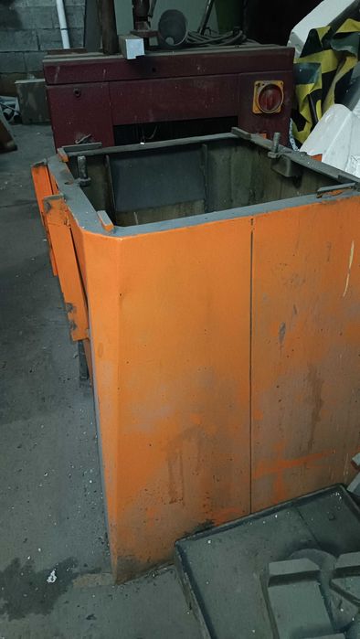 Maquina Corte de Ferro e Mesa