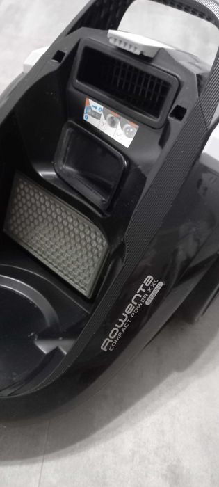 Rowenta Vacuum Cleaner435563310854983681