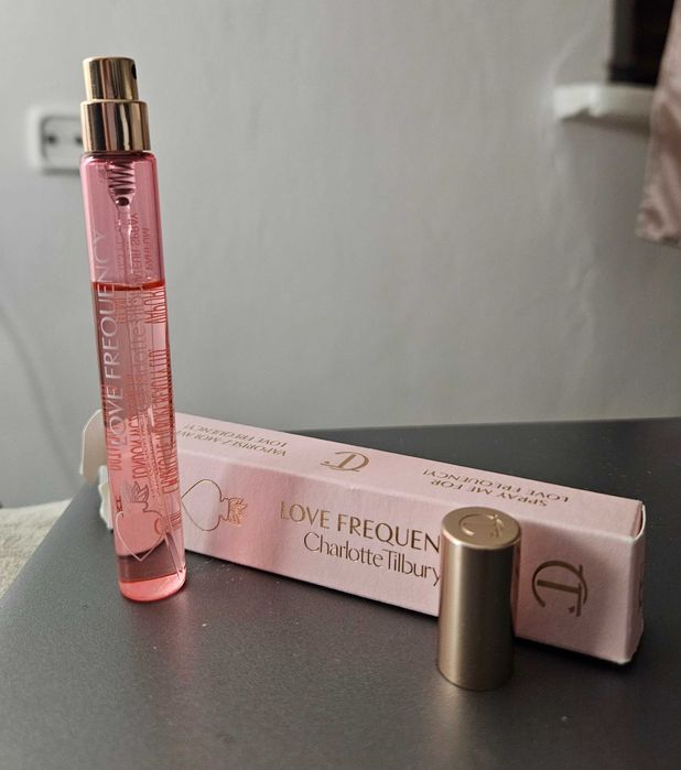 Perfumy Charlotte Tilbury Love frequency