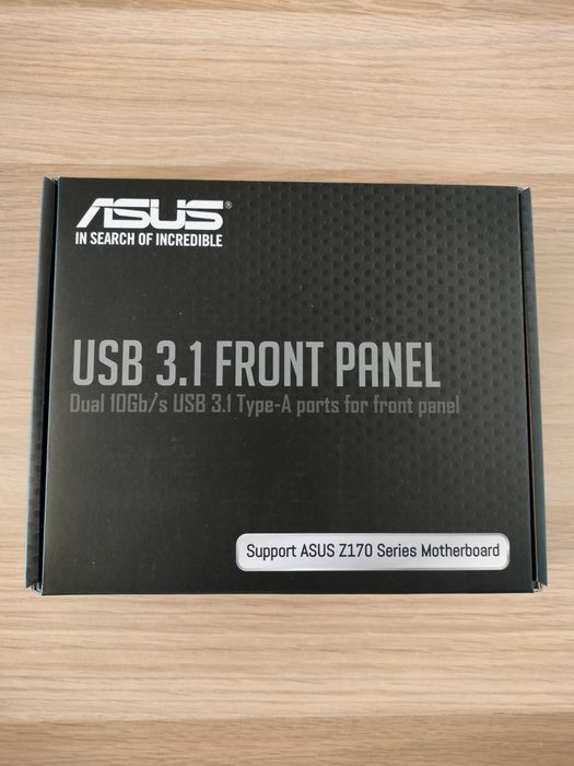 Asus Panel przedni 5.25" 2x USB 3.1 (90MC03C0-M0EAY0)