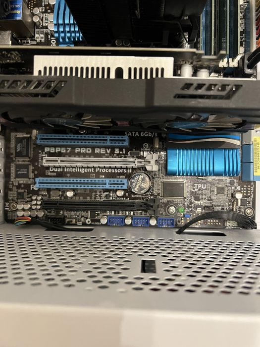 Комлпект 1155 (i7 2600k, p8p67 rev. 3.1, 16gb ddr3 1600 ghz)