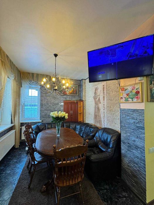 Престижна локація, якісний будинок, 16 соток, БАНЯ на дровах