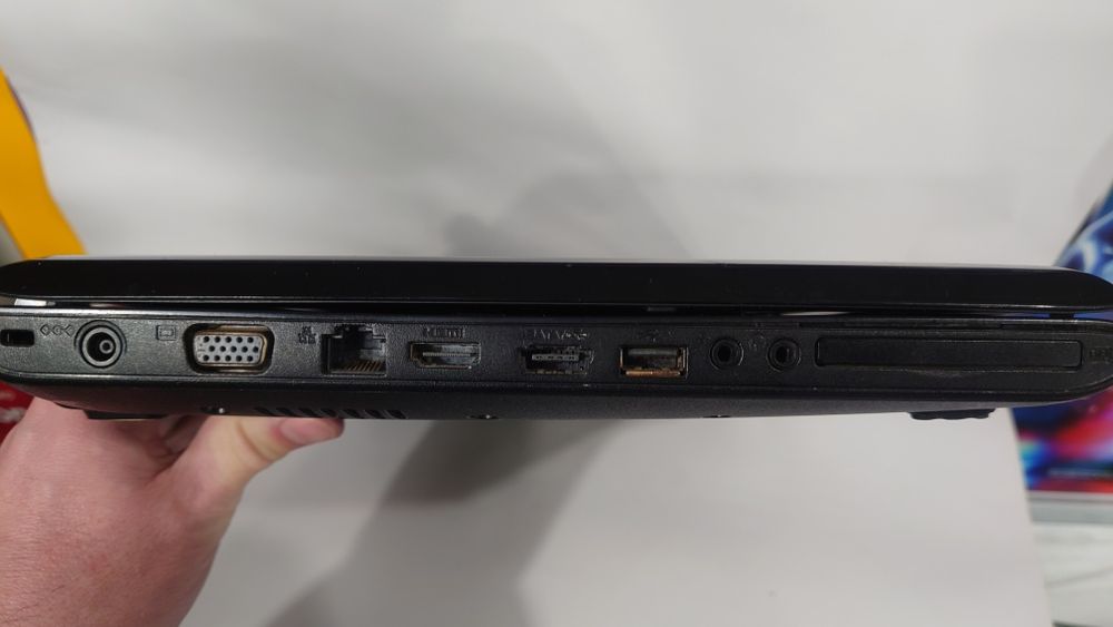 Samsung  NP-R522 Ноутбук!