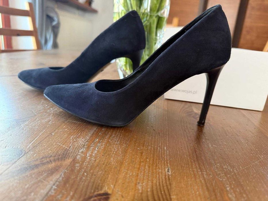 Buty szpilki granatowe