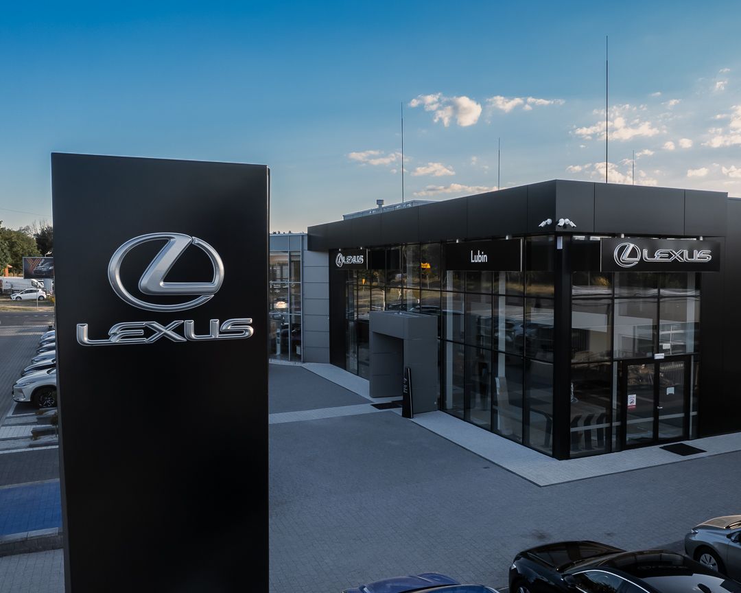 LEXUS LUBIN top banner