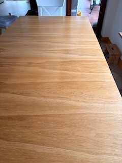 stół rozkładany z 6 krzesłami