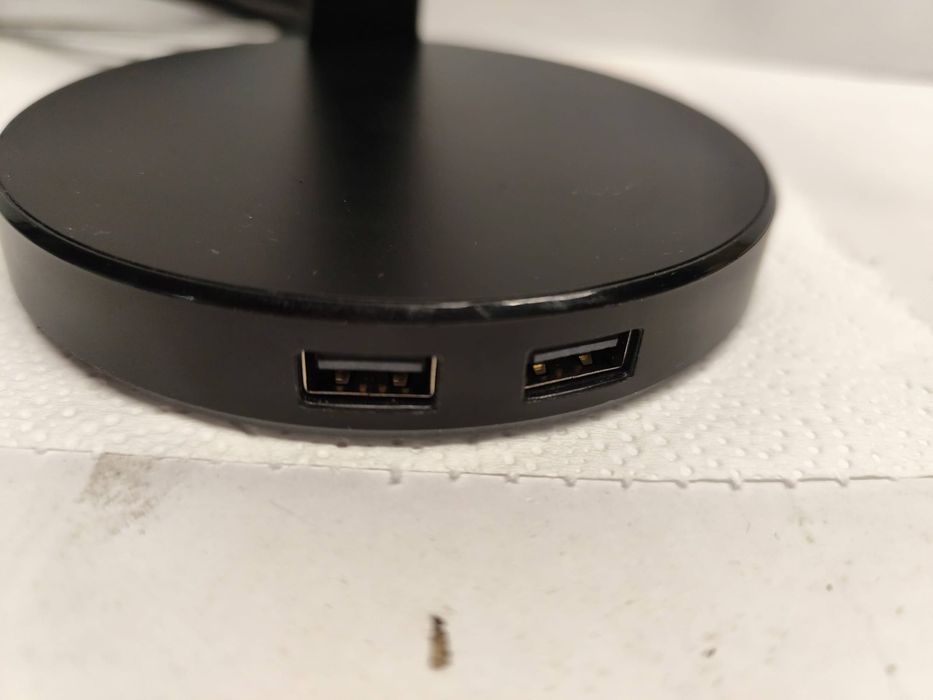Stojak na słuchawki RAZER Base Station Chroma v2