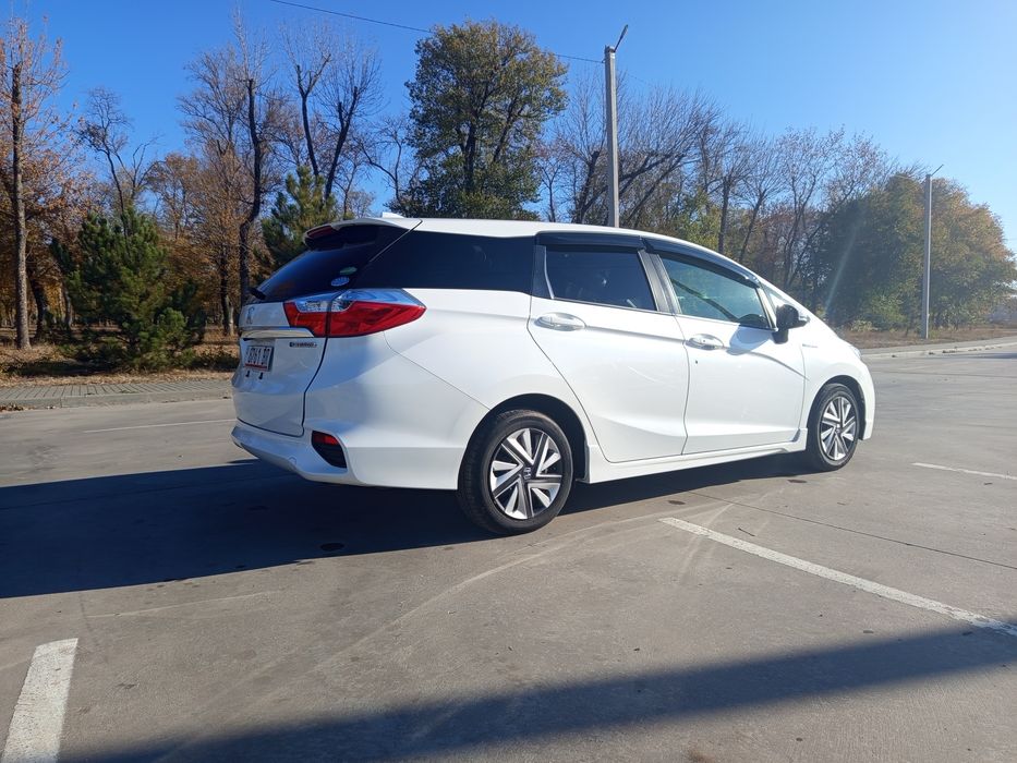 Продам Honda Shuttle 1.5 гібрид, 2018р.