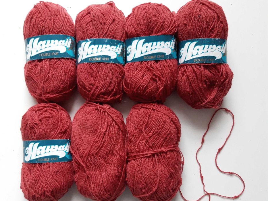 Czerwona Włóczka Boucle 7x50gr