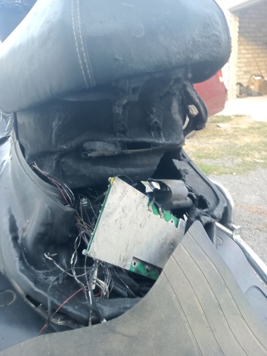 Продається електроскутер LS01 (на запчастини/під відновлення)