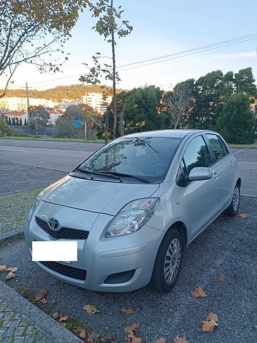 Toyota Yaris - Grande por dentro, pequeno por fora!
