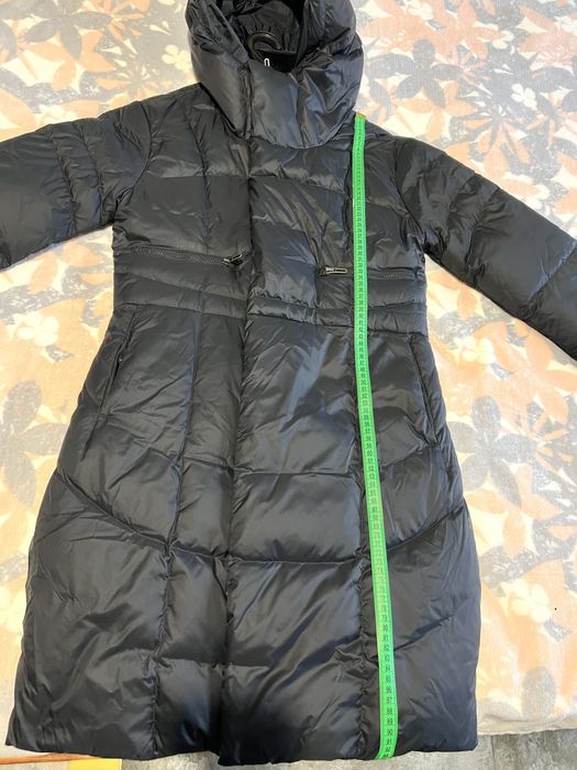 Пуховик женский Under Armour