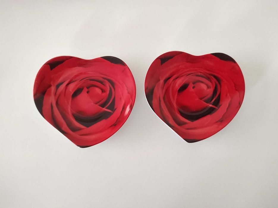 Conjunto 2 Chávenas c/Pires (porcelana fina)