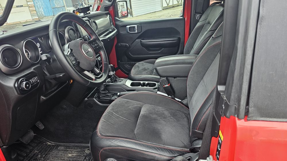 Продам Jeep Wrangler