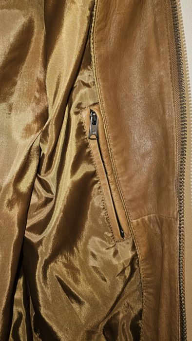 Blusão pele da Mango tamanho M