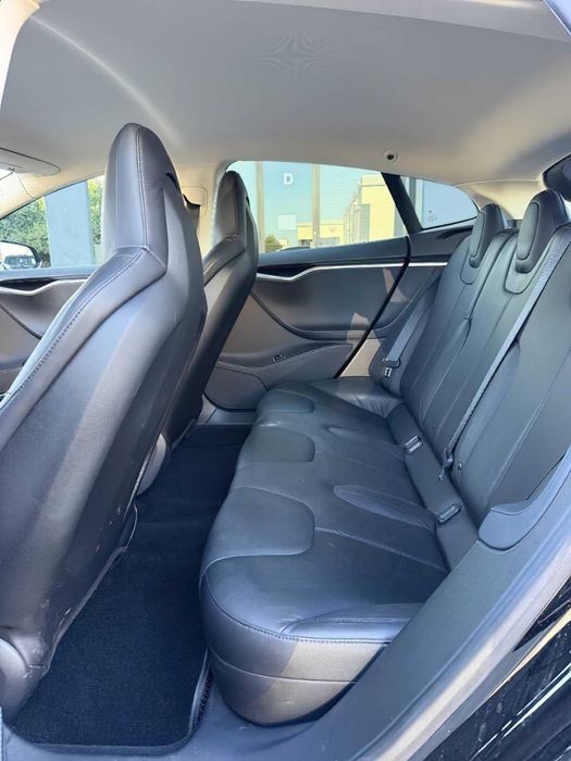 Tesla Model S      2013