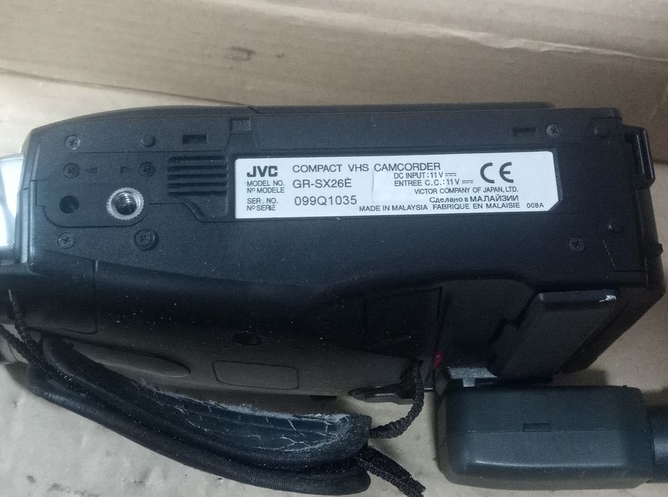 Видеокамера JVC GR-SX26E