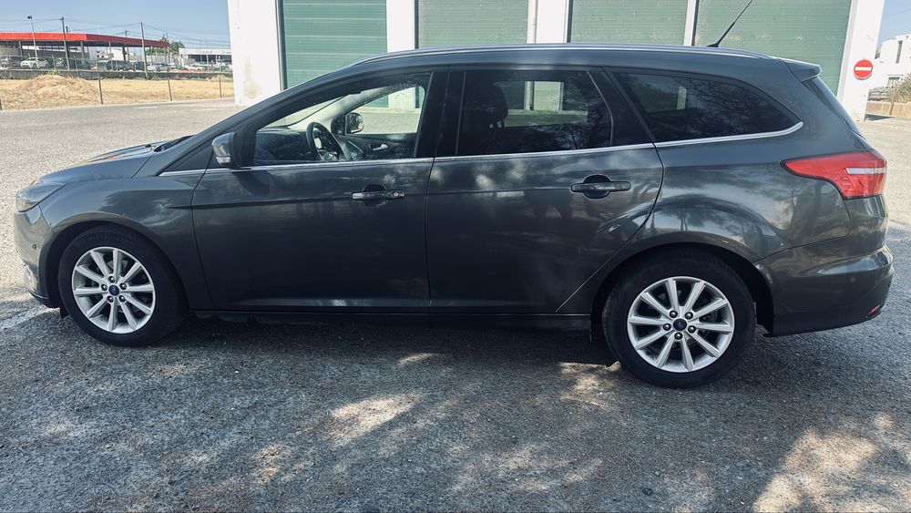 Ford Focus SW 1.5 Tdci Titanium — photo 5