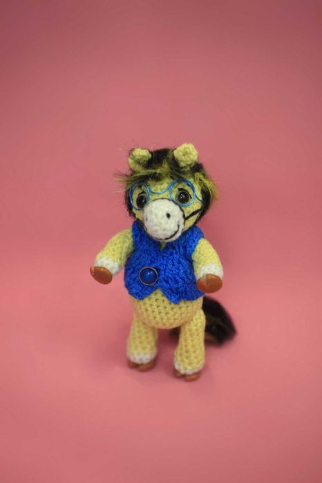 Коник символ року