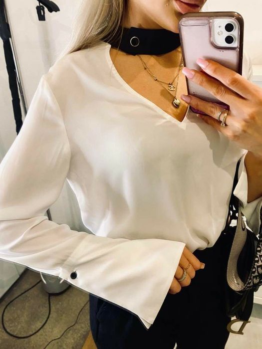 Biała bluzka z obrożą M i L