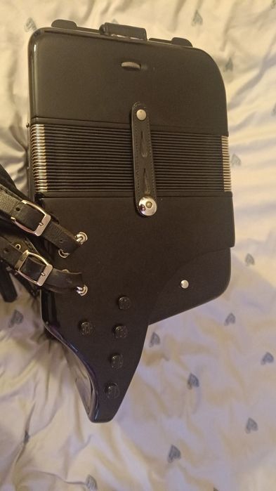 Sprzedam akordeon guzikowy marki Zero Sette